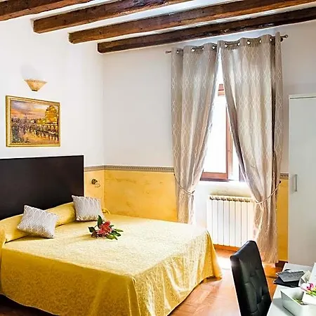 Domus Popolo 4* Rome