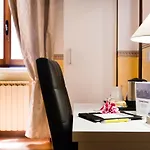Domus Popolo 4*