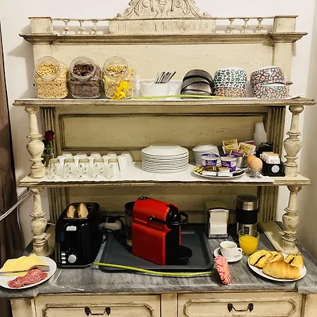 Domus Popolo Alojamento de Acomodação e Pequeno-almoço 4*