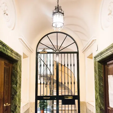 Domus Popolo Bed & Breakfast